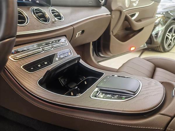E 2022 E 300 L 