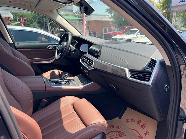 X5() 2022 xDrive40i M˶װ