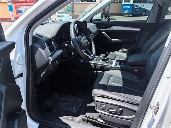 µQ5L 2020 40 TFSI ʱ