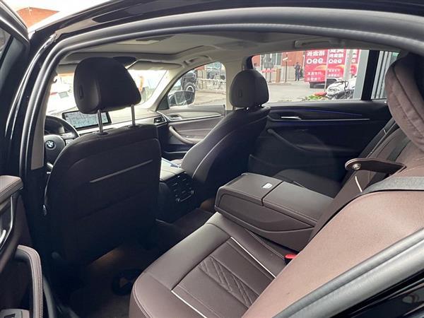 5ϵ 2021 Ŀ 530Li  װ