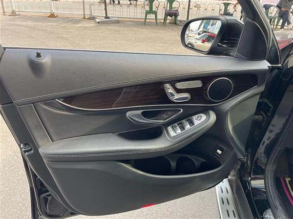 GLC 2016 GLC 260 4MATIC 