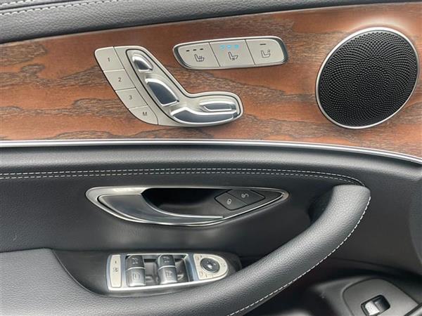 E 2017 E 300 L 