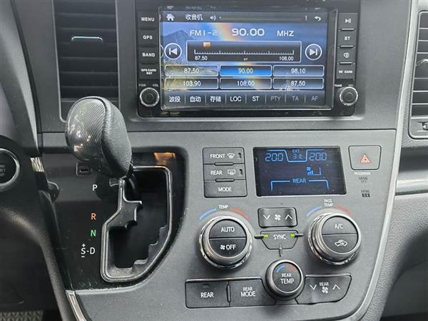 SIENNA 2014 3.5L Զ