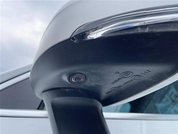 ֶXC90 2019 T6 ˶ 7 V