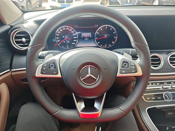 E 2018 Ŀ E 300 L ˶ʱ