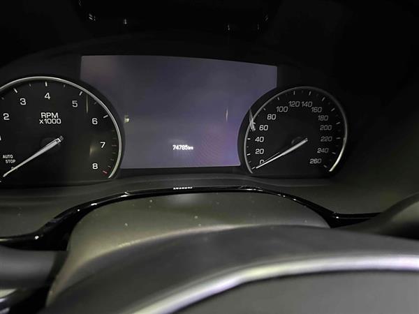 XT5 2018 28T 