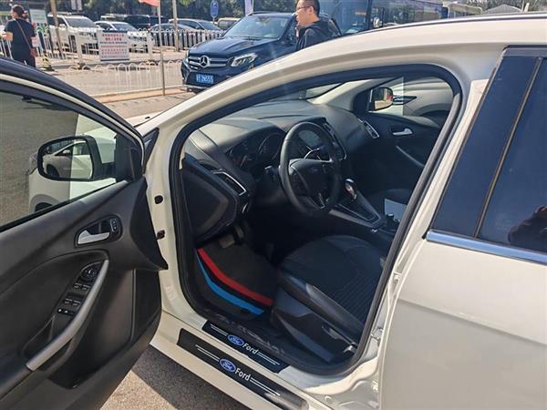 ˹ 2018 ᾭ EcoBoost 180 Զ˶