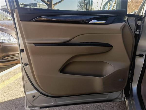 GL8 2018 ES 28T 콢 VI