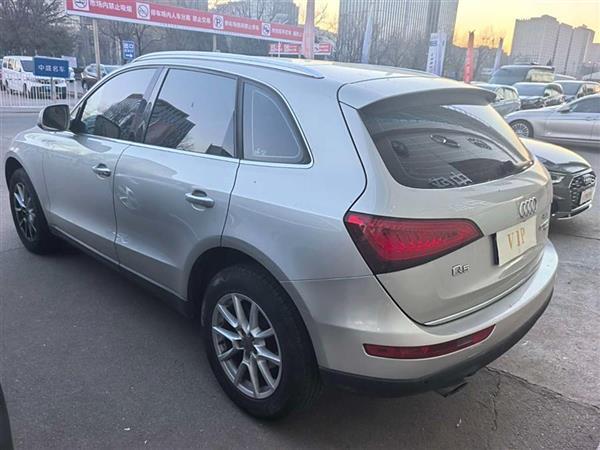 µQ5 2017 40 TFSI ȡ