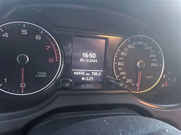 µQ5 2017 40 TFSI ȡ