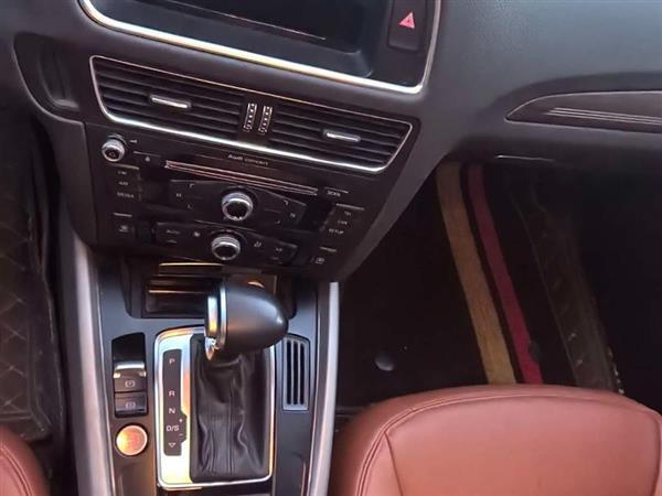 µQ5 2017 40 TFSI ȡ