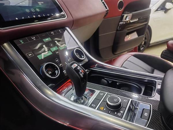 ʤ˶ 2020 3.0 L6 HST