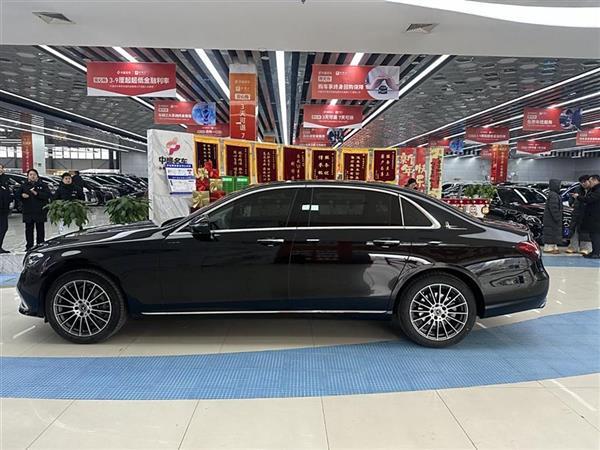 E 2022 Ŀ E 260 L