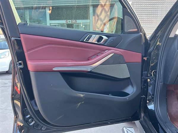 X5 2022 xDrive 30Li M˶װ