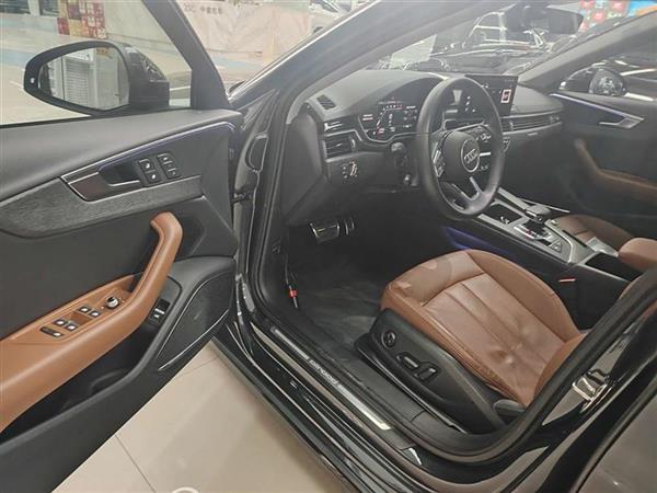 µA4() 2022 allroad quattro