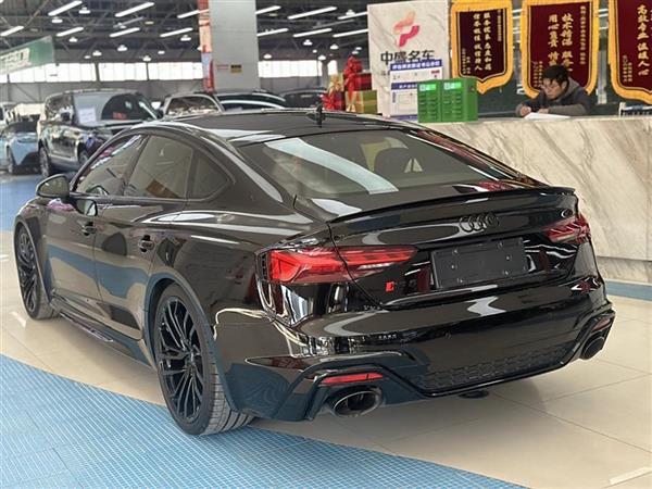 µRS 5 2022 RS 5 2.9T Sportback װ
