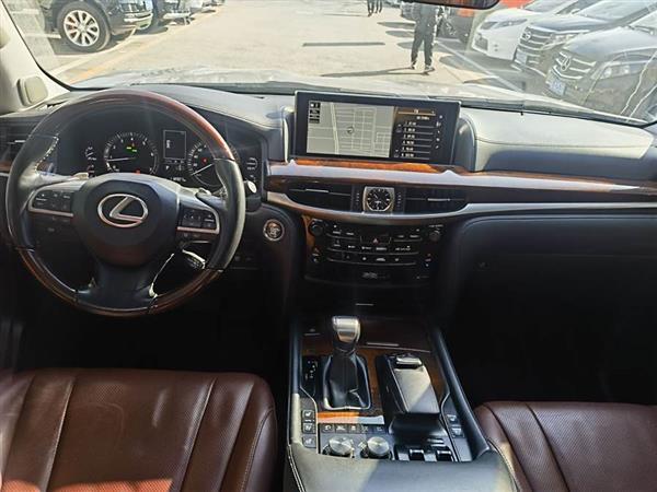 ׿˹LX 2019 570 