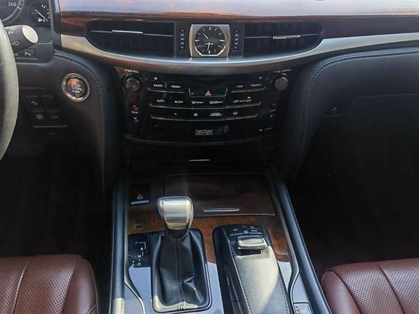 ׿˹LX 2019 570 