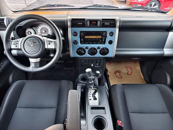 FJ · 2013 4.0L