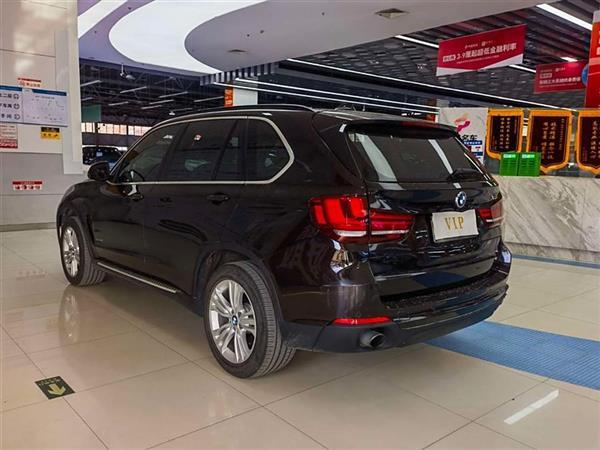X5() 2015 xDrive28i