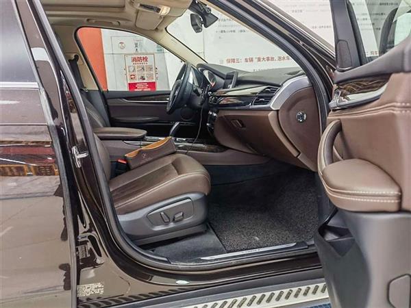 X5() 2015 xDrive28i