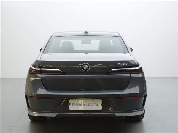 7ϵ 2023 740Li  װ