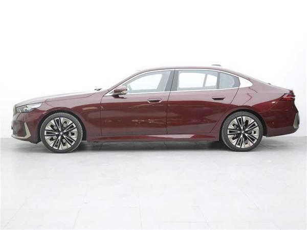 5ϵ 2024 530Li  װ