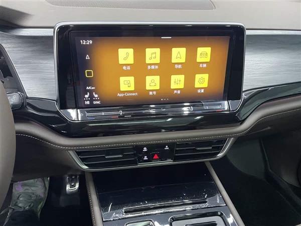 Ȼ 2024 380TSI ۰
