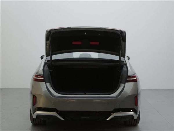 i5 2024 eDrive 35L M˶װ
