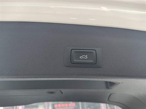 µQ5 2017 40 TFSI ȡ
