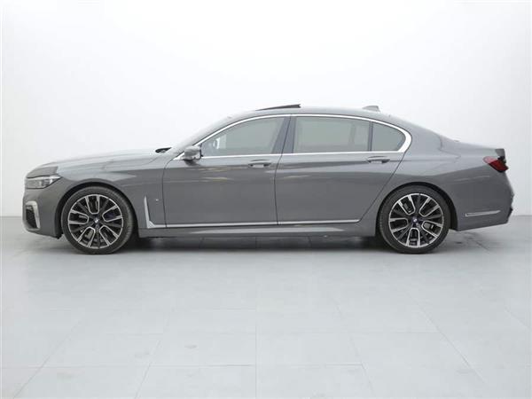 7ϵ 2022 740Li xDrive  M˶װ