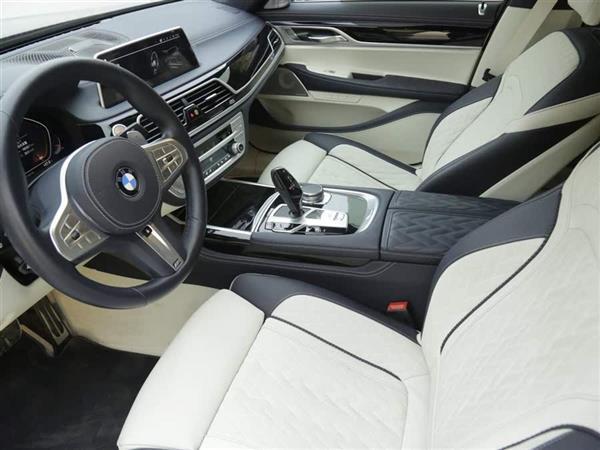 7ϵ 2022 740Li xDrive  M˶װ