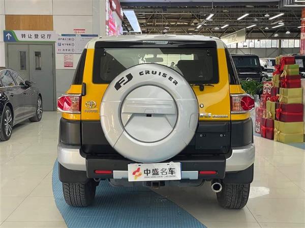 FJ · 2019 4.0L ж