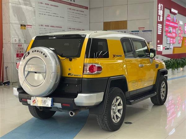 FJ · 2019 4.0L ж