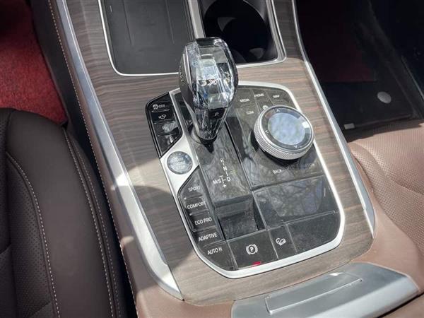 X5 2022 Ŀ xDrive 40Li M˶װ