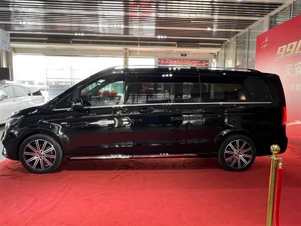 V 2022 V 260 L 