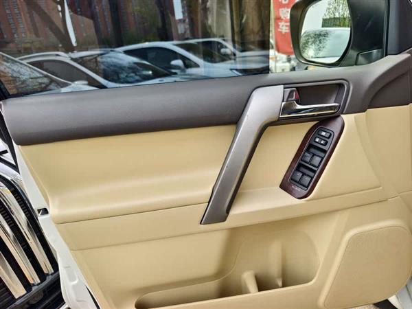  2016 3.5L ԶTX-L NAVI