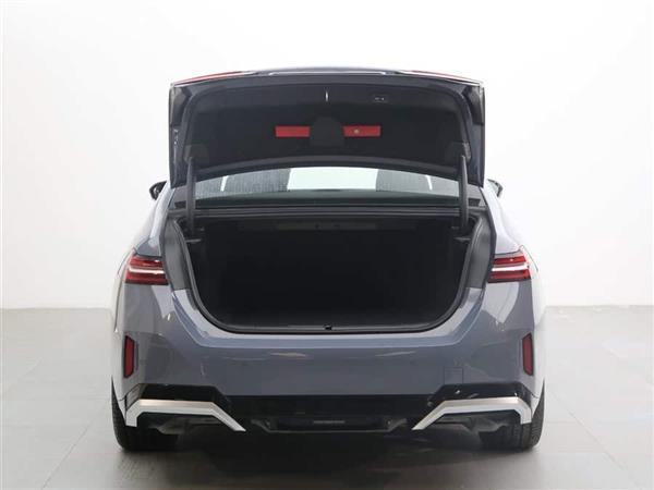 i5 2024 eDrive 35L  M˶װ