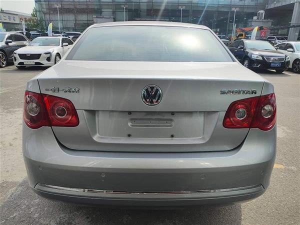  2012 1.6L Զ