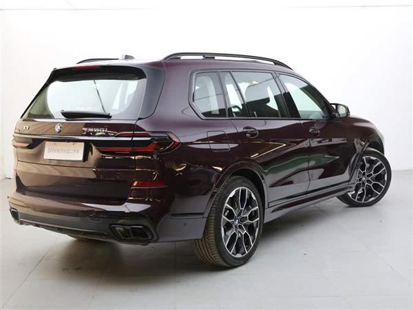 X7 2023 xDrive M60i