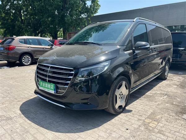 V 2024 V 300 L 