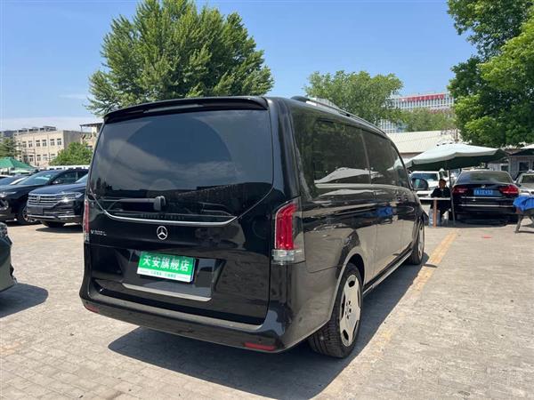 V 2024 V 300 L 