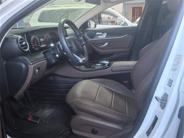 E 2017 E 300 L ˶