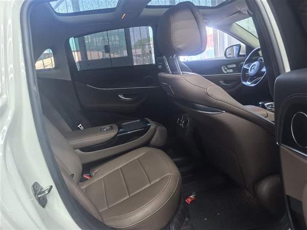 E 2017 E 300 L ˶
