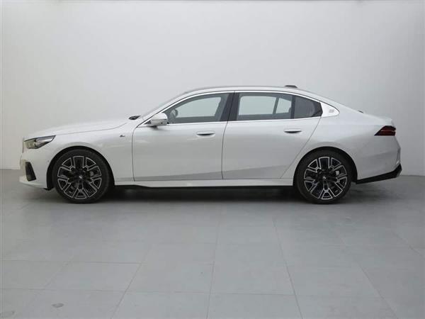 5ϵ 2024 530Li  M˶װ