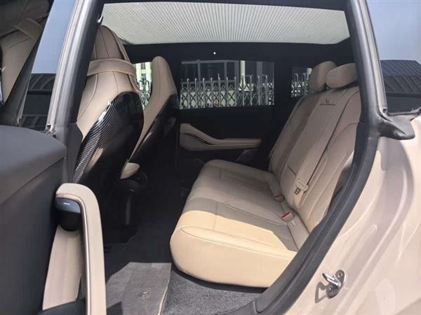 εET5T 2023 75kWh Touring