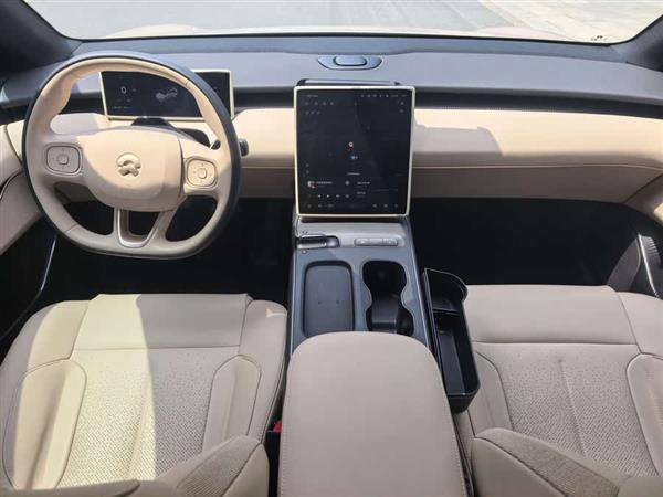 εET5T 2023 75kWh Touring