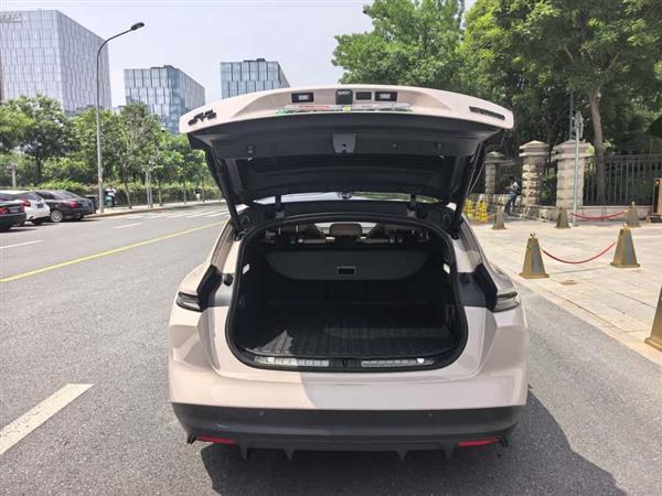 εET5T 2023 75kWh Touring