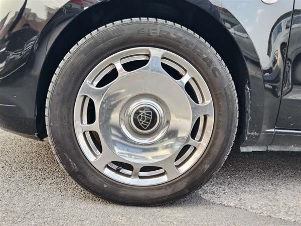  2021 2.0T Ӣ 7