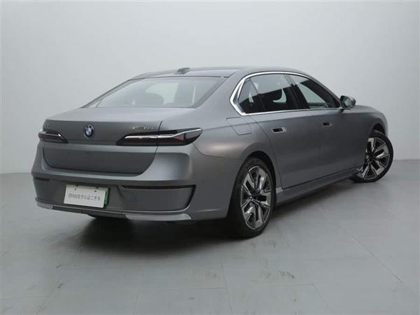 i7 2023 xDrive60L װ